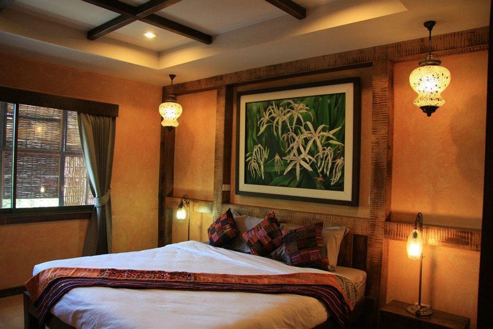 1 Nimman Gallery Hotel Chiang Mai Buitenkant foto