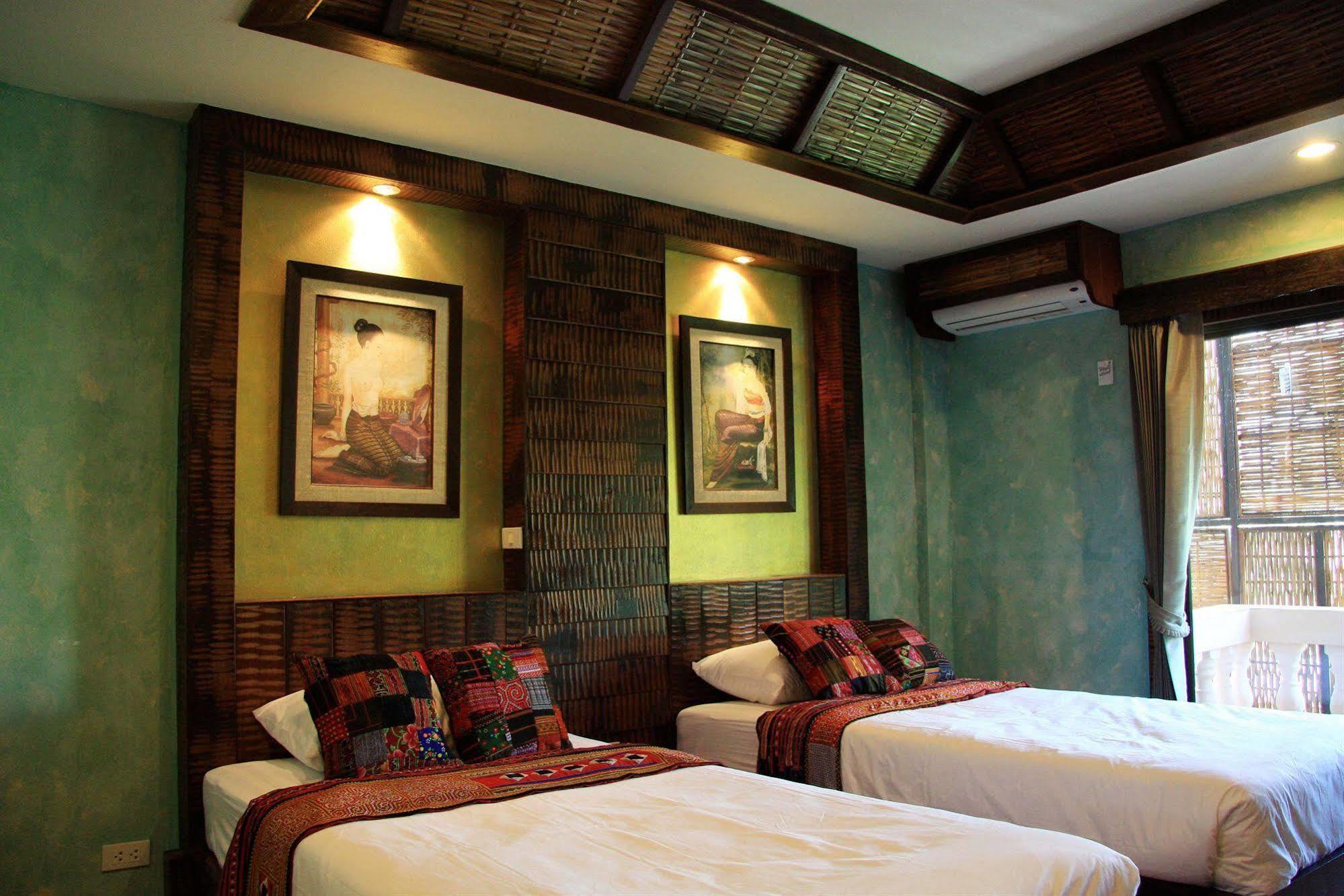 1 Nimman Gallery Hotel Chiang Mai Buitenkant foto