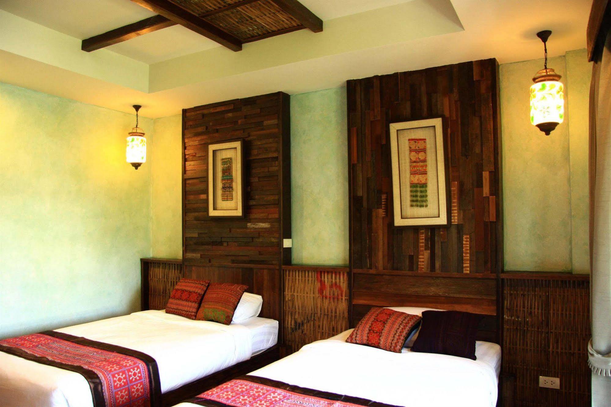 1 Nimman Gallery Hotel Chiang Mai Buitenkant foto
